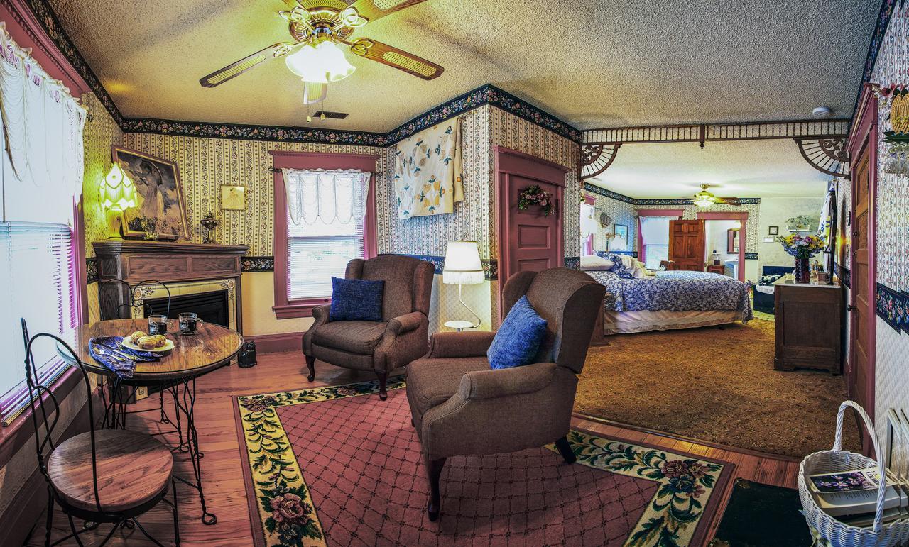 كولورادو سبرينغس Holden House 1902 Bed & Breakfast Inn المظهر الخارجي الصورة